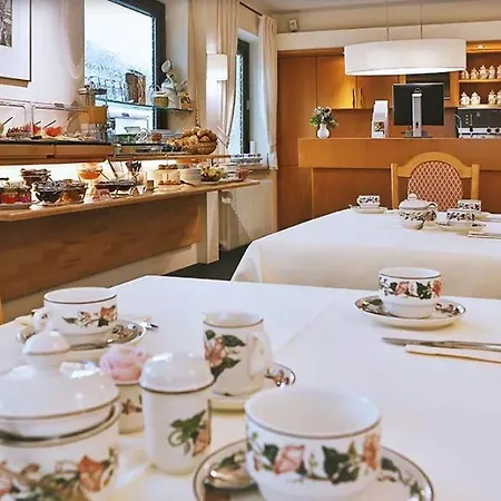 Hotell Am Kupferhammer 2*