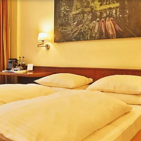 מלון Am Kupferhammer טובינגן